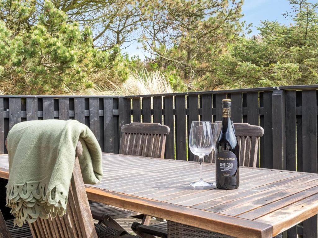 Nápoje v ubytování Holiday Home Fridolina - 200m from the sea by Interhome
