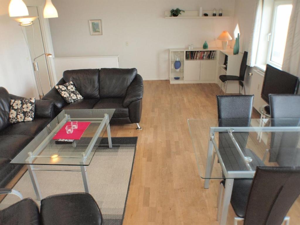 Posezení v ubytování Apartment Britta - 100m from the sea by Interhome