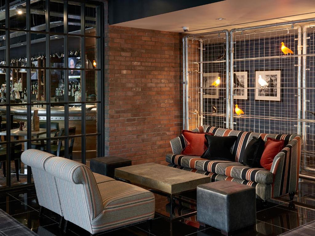 Village Hotel Edinburgh - Resim 20