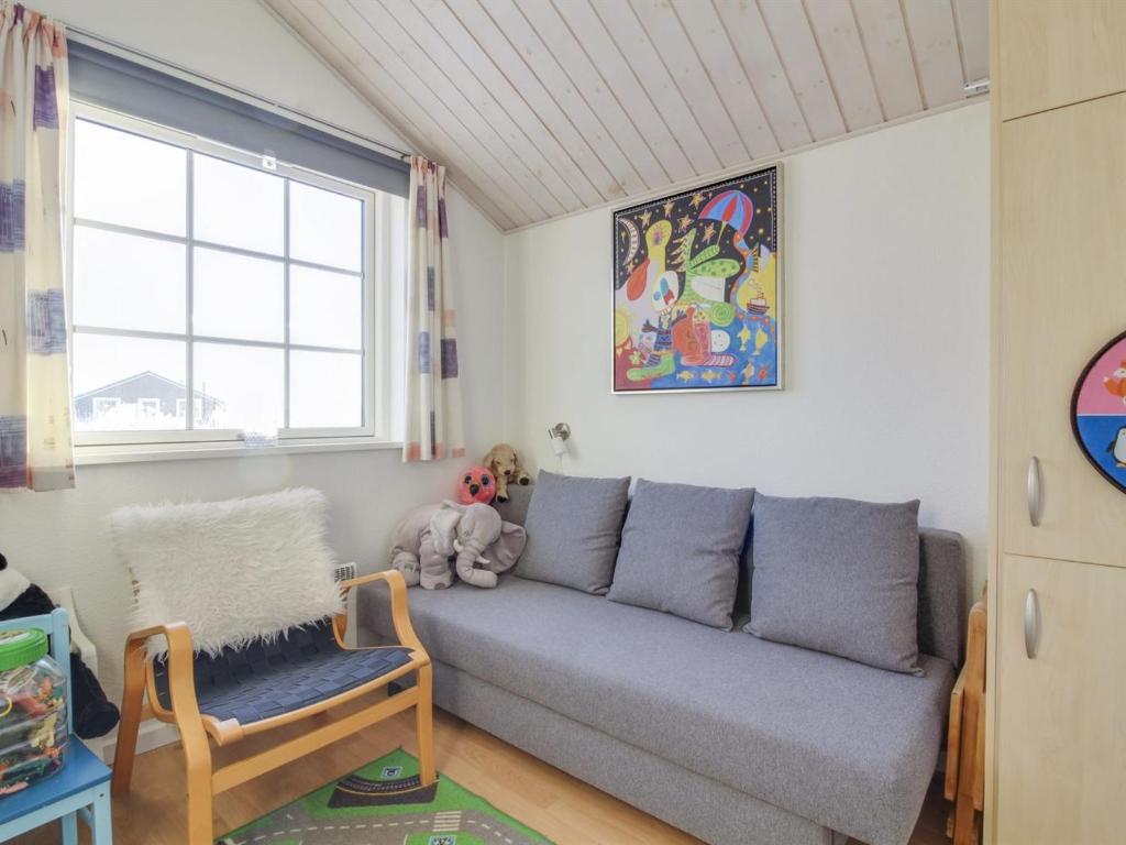 Posezení v ubytování Holiday Home Anya - 650m from the sea by Interhome