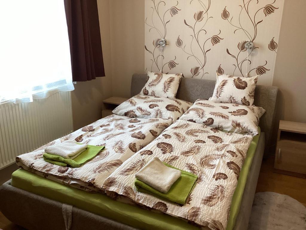 Mesi Lux apartman 4200 Hajdúszoboszló, Debreceni út 2 kép - 1