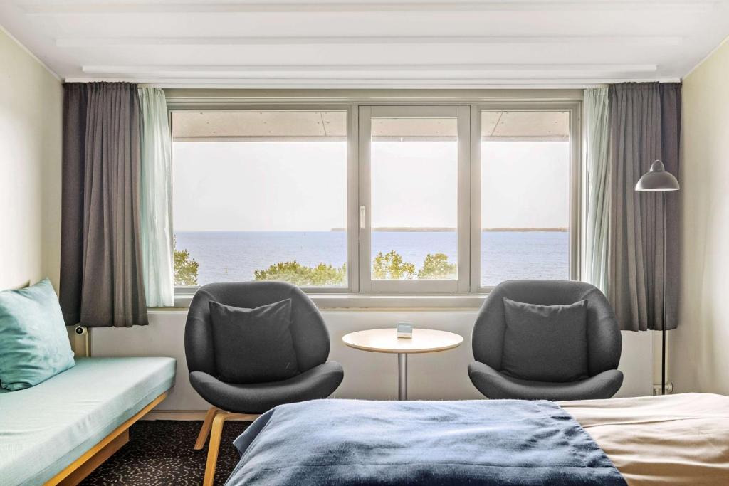 Un lugar para sentarse en Hotel Sonderborg Strand