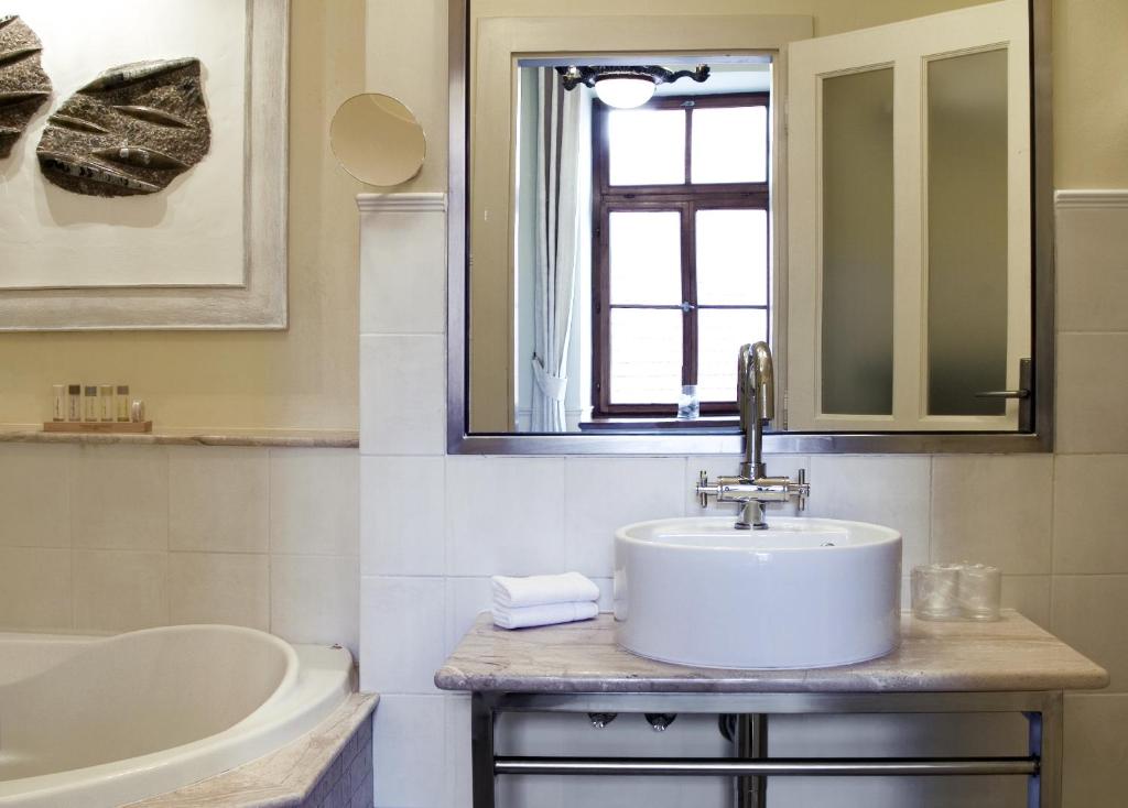Bany a Boutique Hotel Nautilus
