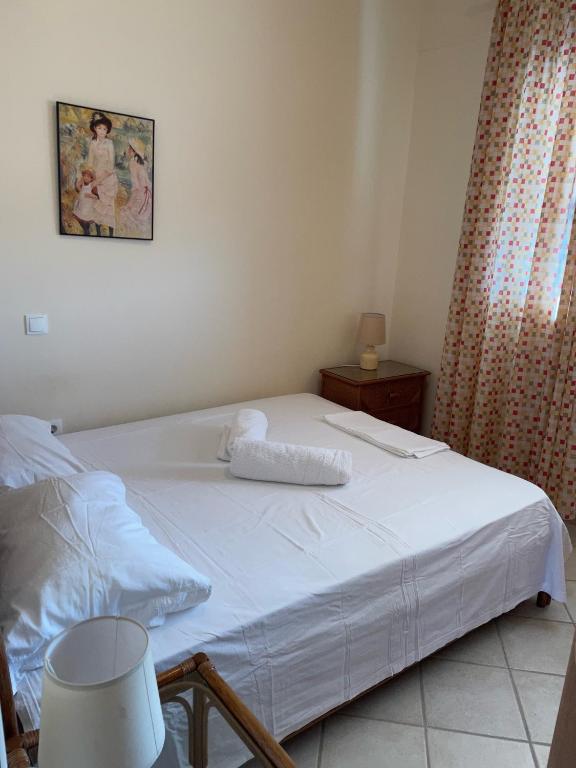 Postel nebo postele na pokoji v ubytování Fenia's house