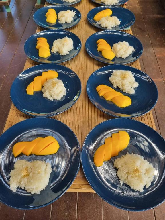 ホステルの敷地内または近くでの食事または食べ物