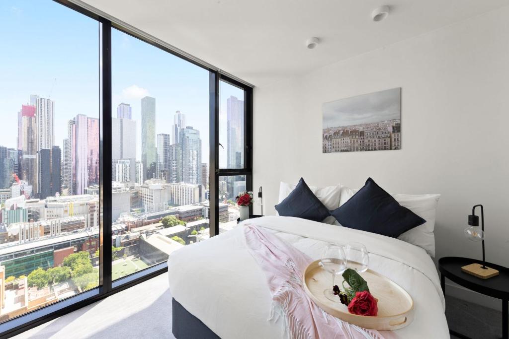 A Comfy 2BR Apt Near Melbourne Central City Views, Melbourne Updated