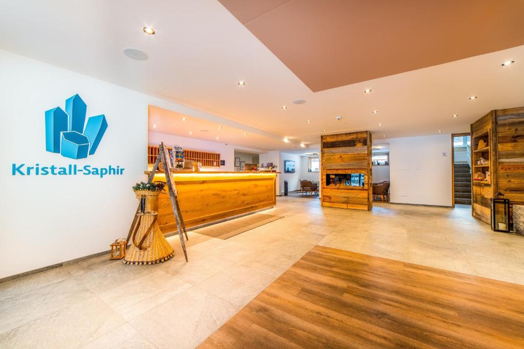 Certifikát, hodnocení, plakát nebo jiný dokument vystavený v ubytování Hotel Kristall-Saphir Superior