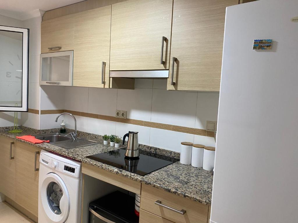 Hermoso apartamento con piscina, Albatera – Bijgewerkte ...