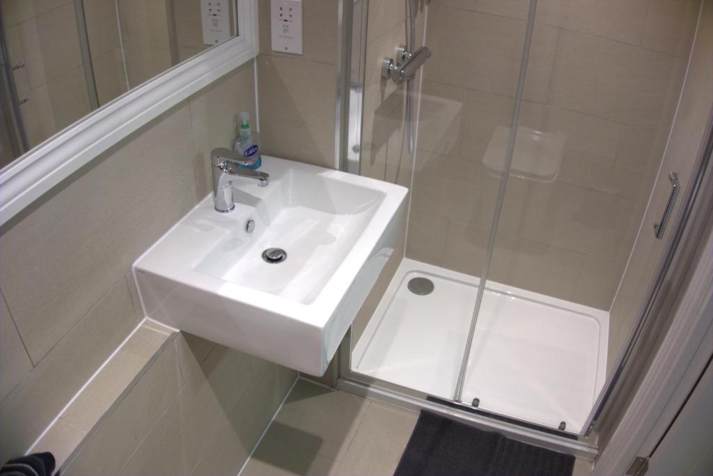 Abbey Point Hotel - Resim 42