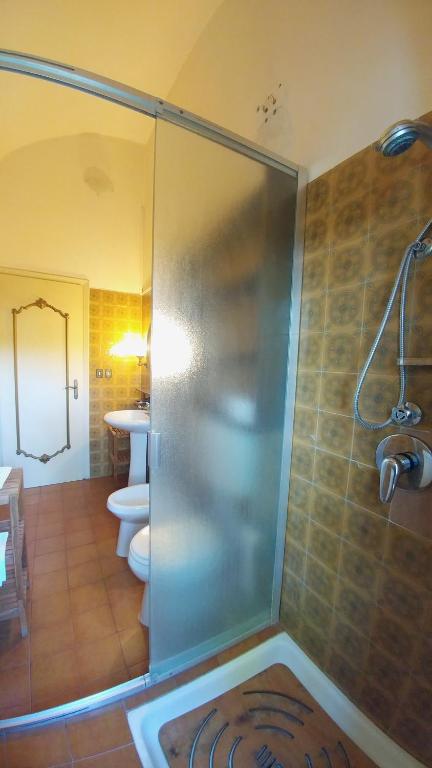 Koupelna v ubytování Bresbot B&B