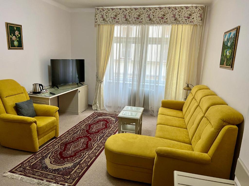 Zlatý Sloup - Resim 19