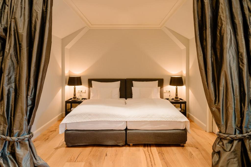 Schlosshotel Hugenpoet - Junior Suite