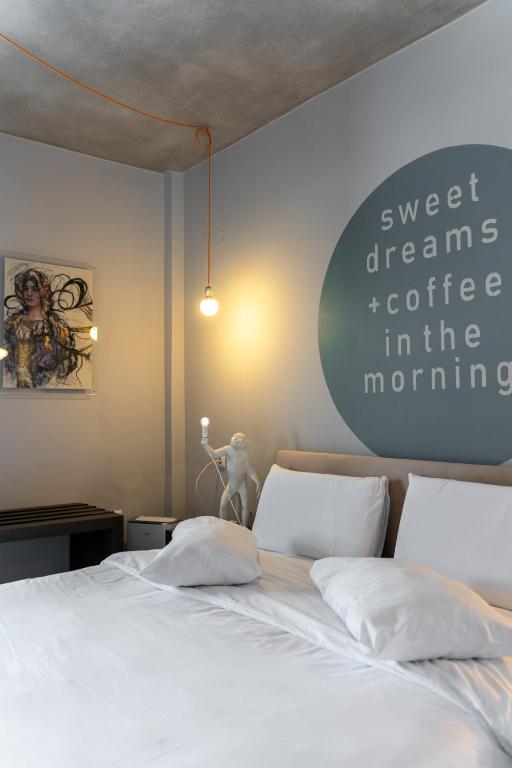 Oniropetra Boutique Hotel - 6