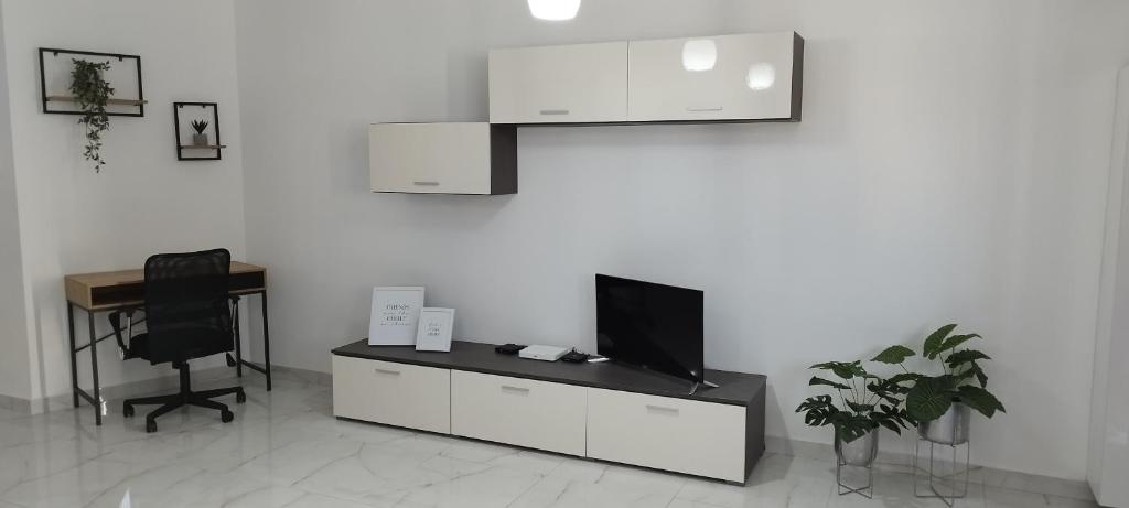 TV a/nebo společenská místnost v ubytování Large and modern apartment in the centre of Malta