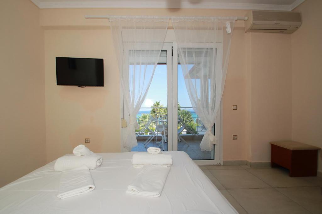 Golden Residence Family Resort - 1