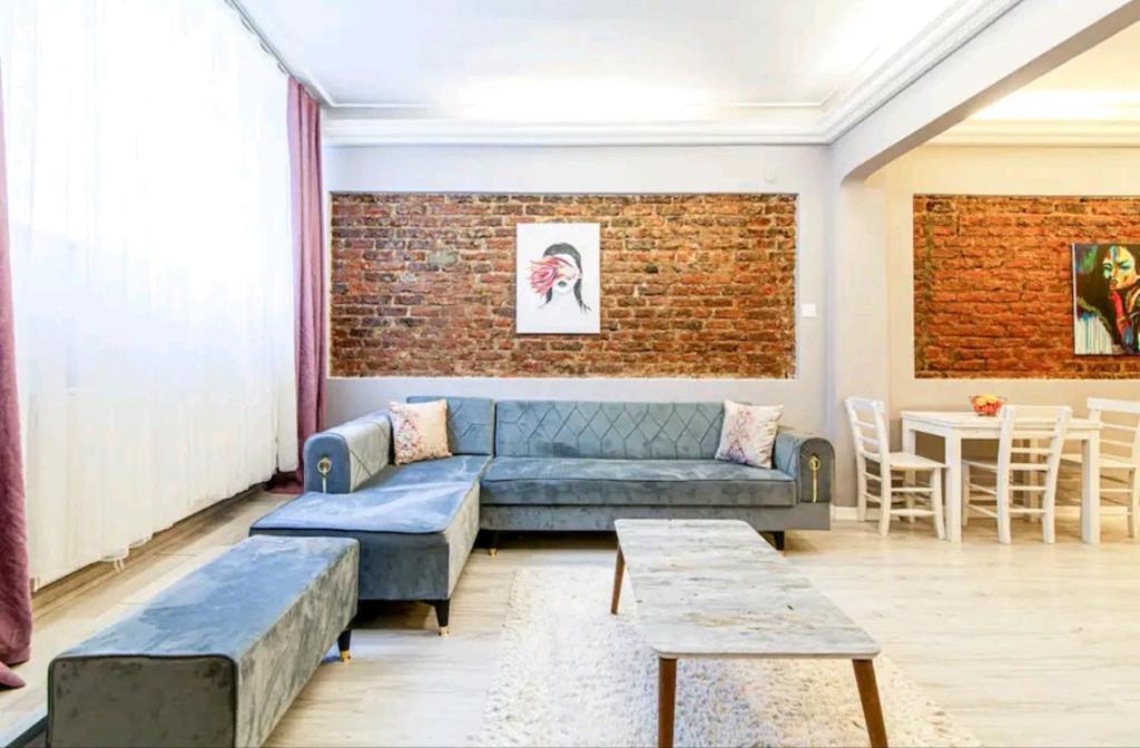 2bedroom apartment in Şişlı center, Istanbul, Turkey