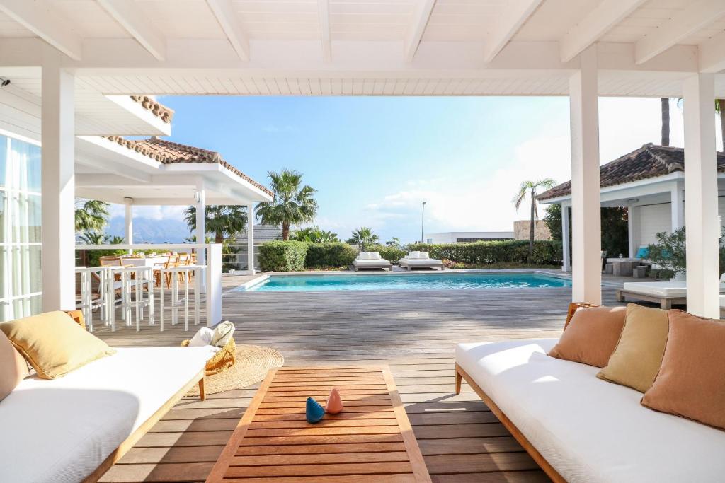Fotografia z galérie ubytovania Atalaya villa with fantastic views v destinácii Estepona