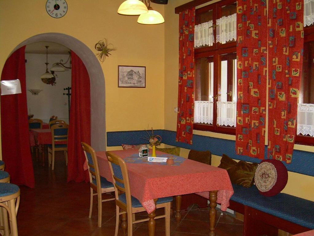 Posezení v ubytování Penzion U Ráztoky