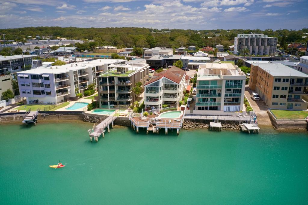 Pumicestone Quays by Luxury Escapes Caloundra, Caloundra Updated 2023