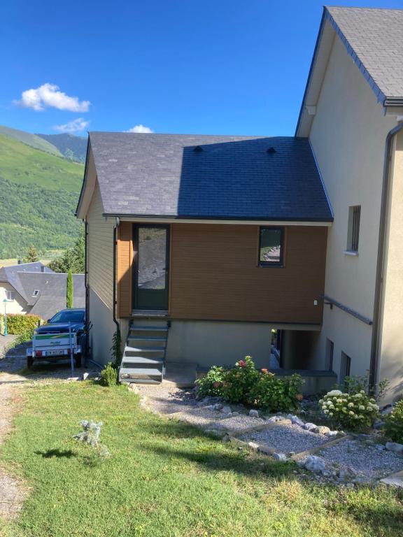 Nespecifikovaný výhled na hory nebo výhled na hory při pohledu z apartmánu