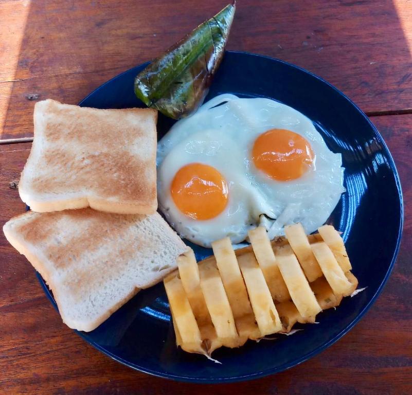 ホステルの敷地内または近くでの食事または食べ物