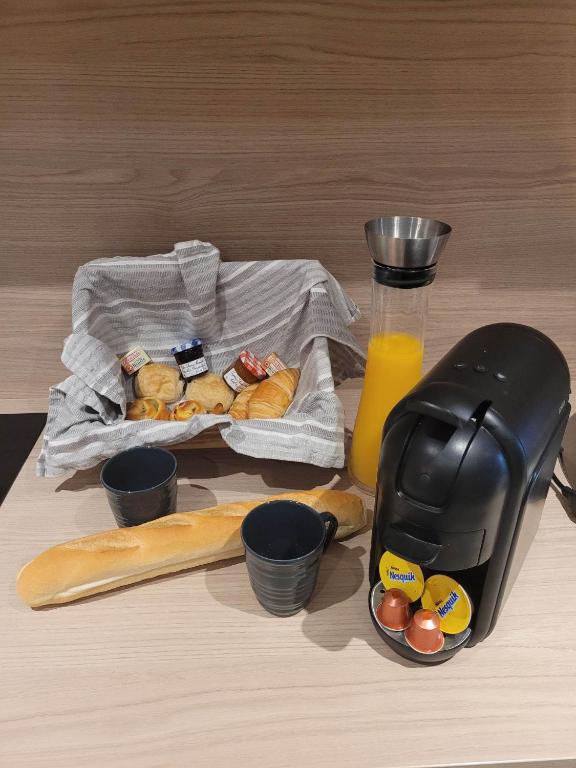 Jídlo v hodinového hotelu nebo okolí