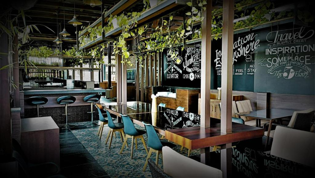 Restaurace v ubytování Retrieve Health & Wellness