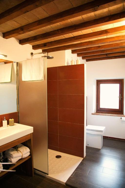 Koupelna v ubytování SommaVilla B&B