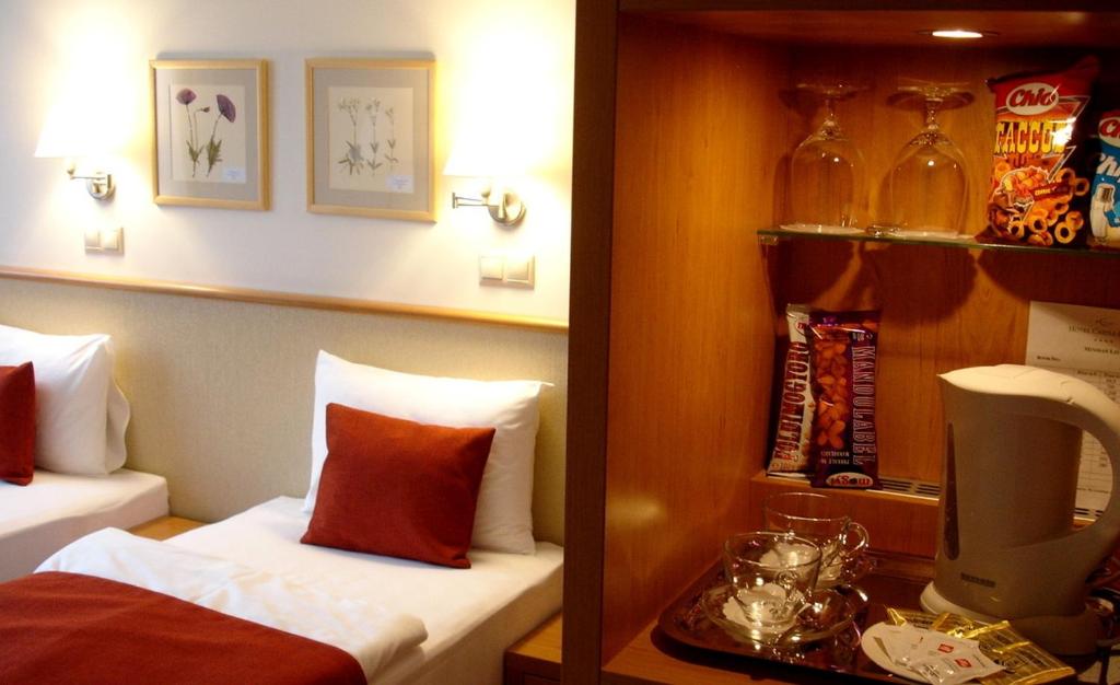 Hotel Castle Garden - Resim 3