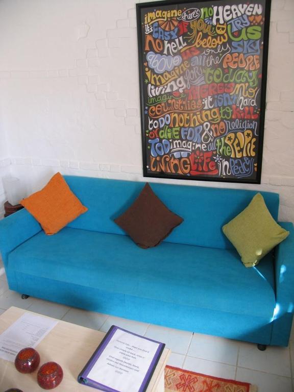 A seating area at Pasha Apart Hotel