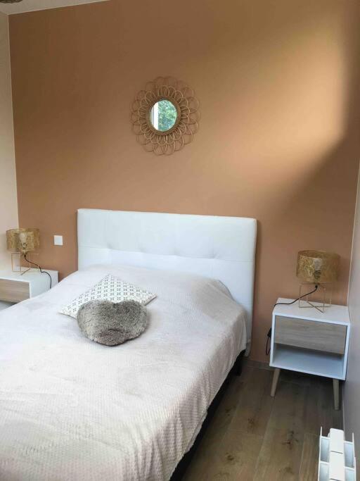 Postel nebo postele na pokoji v ubytování Gîte D Day