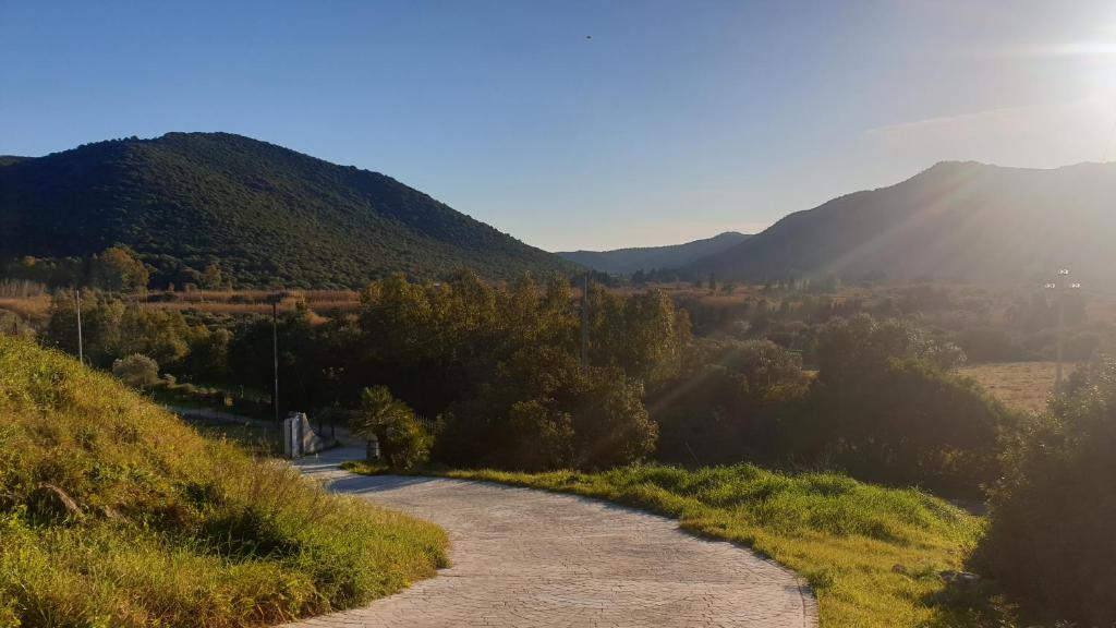 Sa Perda Isza a Teulada - Incantevole Casa con Giardino