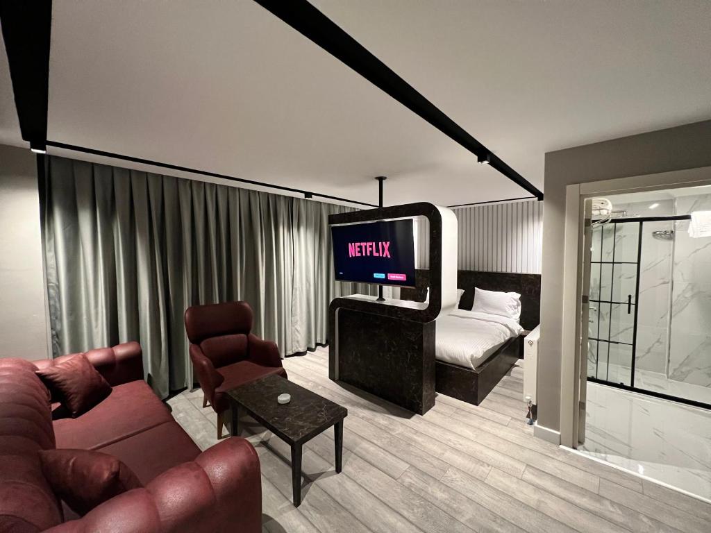 BALA HOTEL, Tuzla (updated prices 2024)