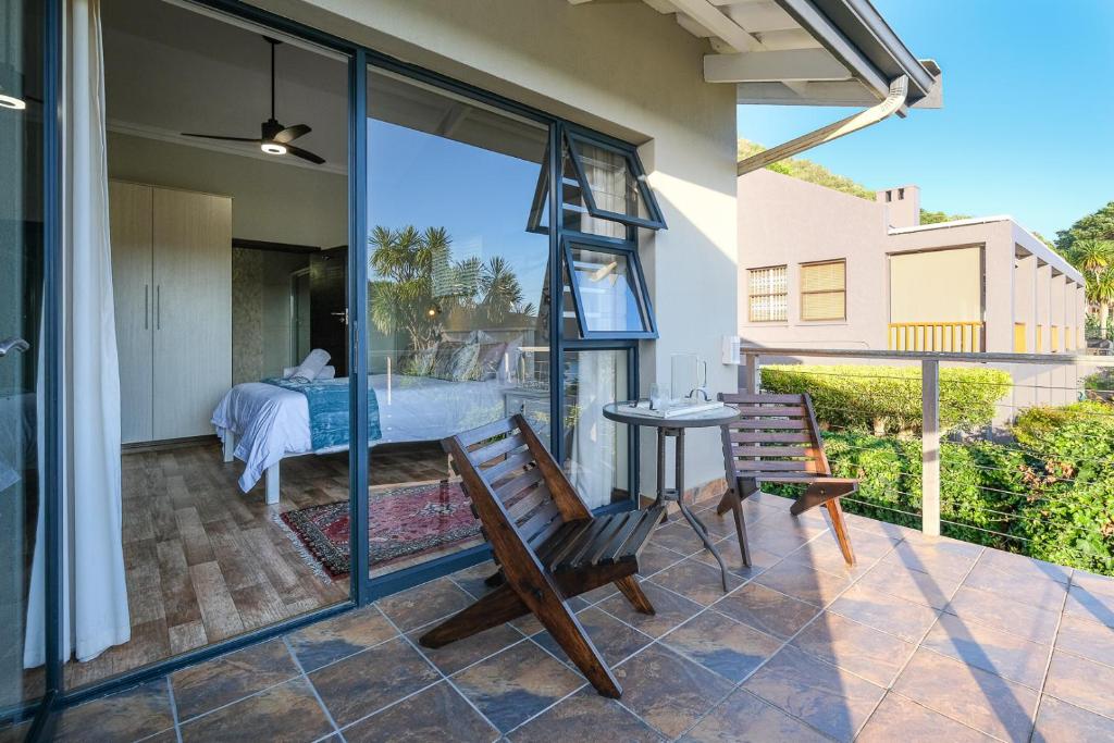 Waterside Holiday House - Image 34