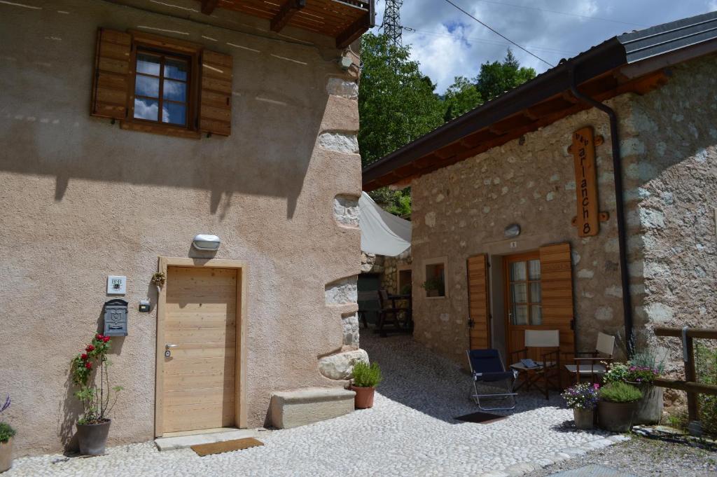Budova, kde se bed and breakfast nachází