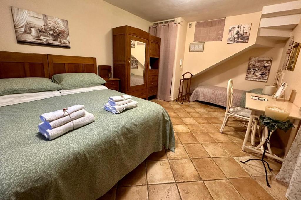 Posteľ alebo postele v izbe v ubytovaní Villa Adriana House - alloggio turistico ID 18021