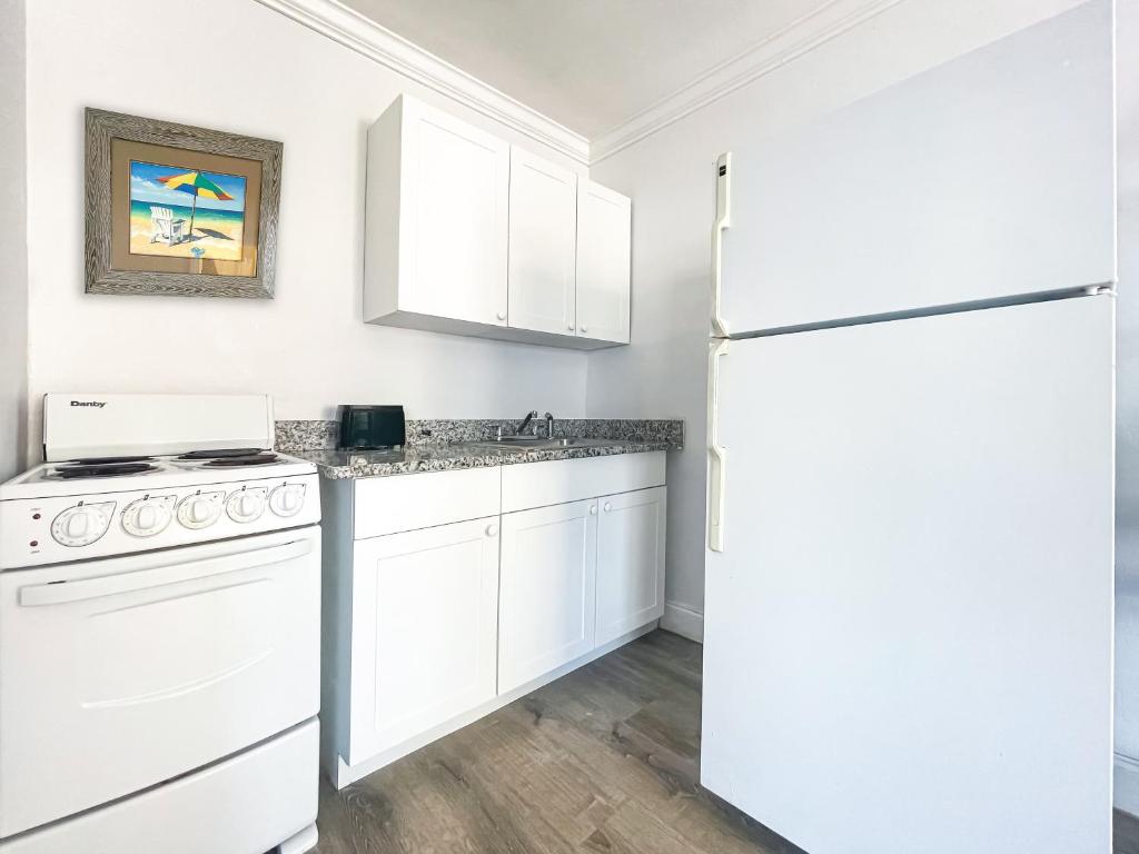 Hollywood Beach Hotels - Studio Oceanfront