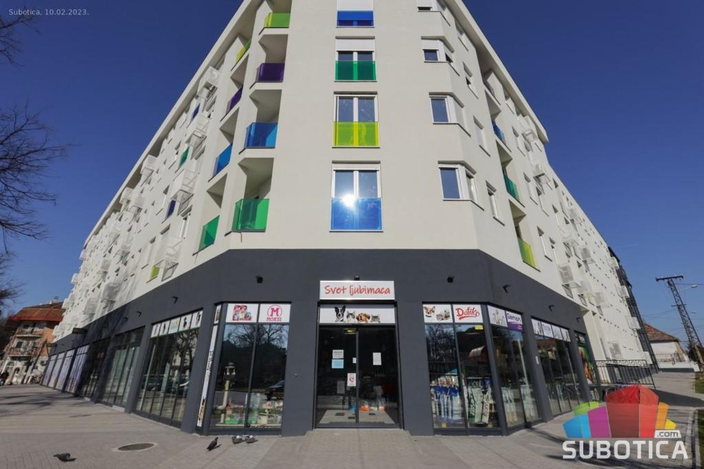 Budova, kde se apartmán nachází