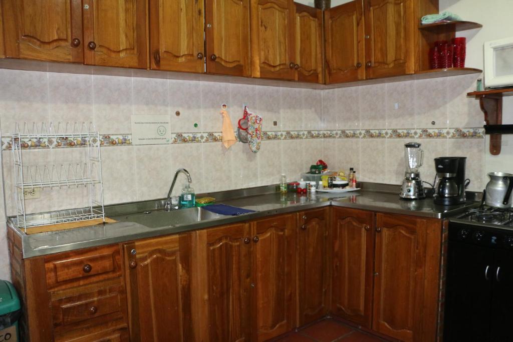 Kuchyň nebo kuchyňský kout v ubytování Candileja hostel