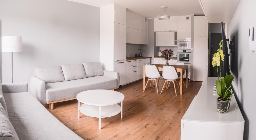 Marywilska apartment - 2