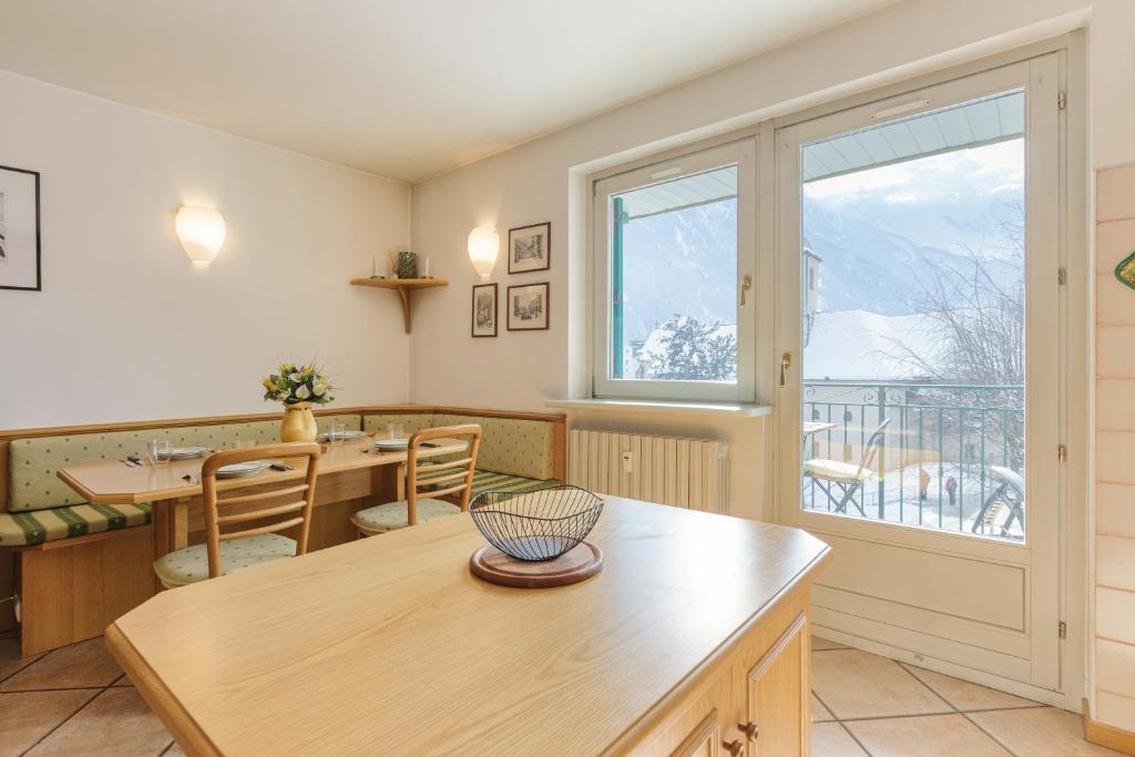 Výhľad na hory alebo výhľad na hory priamo z apartmánu