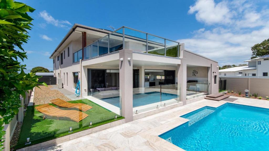 Holiday homes & houses for rent in Bongaree