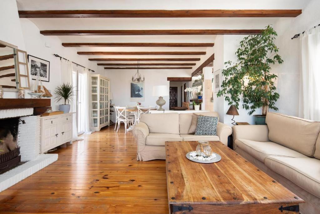 Villa Maya, Denia, Spain - Booking.com