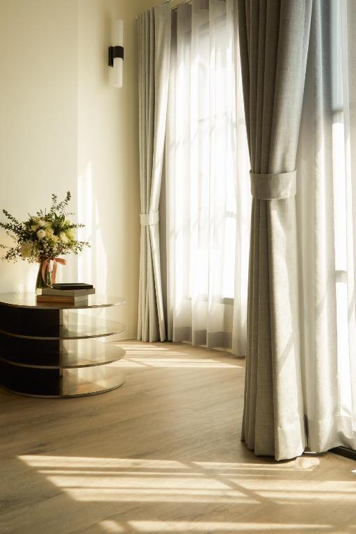 Fotografie z fotogalerie ubytování Hotel Sapin v destinaci Pom Prap
