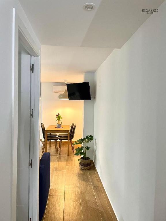 Romero Suites 1 - 16