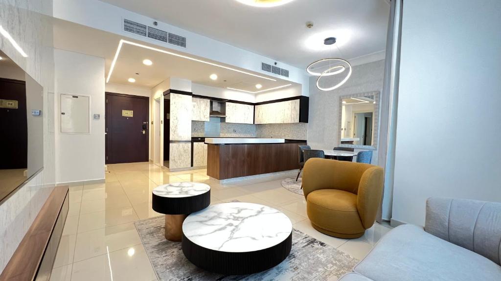 Downtown Dubai Apartments Mall Street