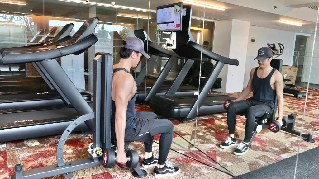 Fitness centrum a/nebo fitness zařízení v ubytování Grand Zuri Malioboro