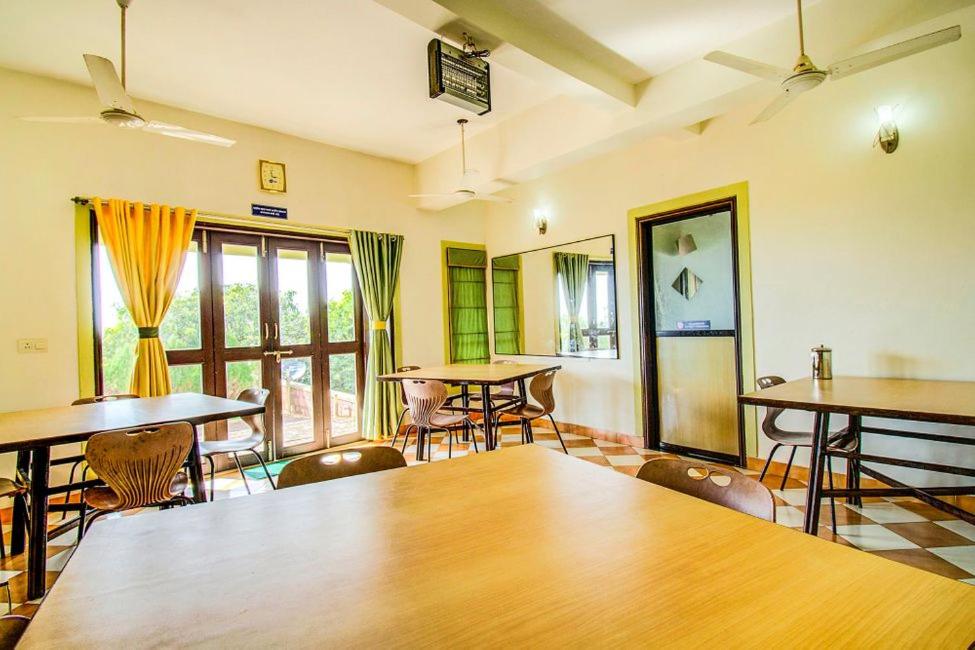 Fotografie z fotogalerie ubytování Kokanwadi Resort v destinaci Ratnagiri