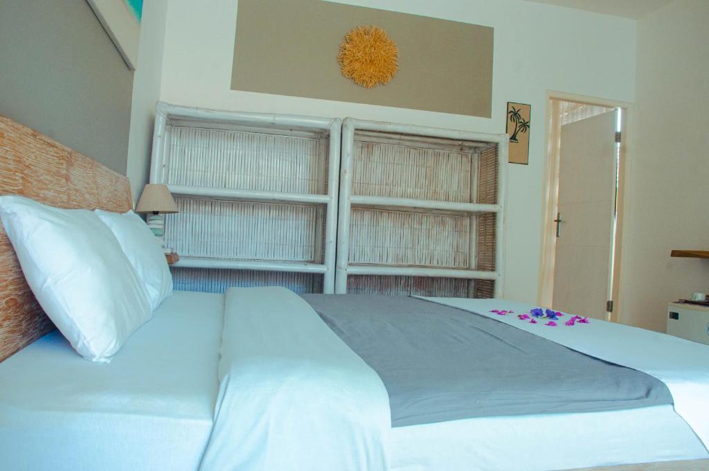 Villa Samalas Resort and Restaurant - 16