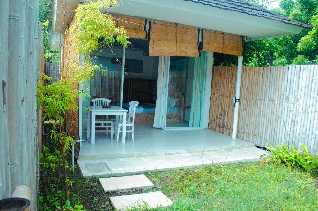 Villa Samalas Resort and Restaurant - 9